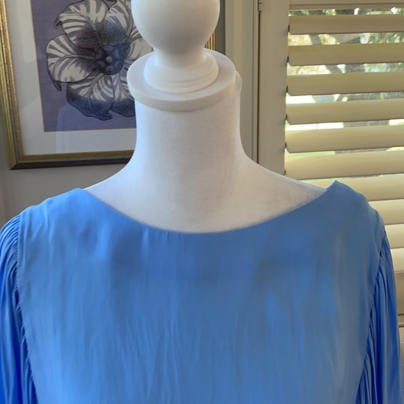 NWOT Gorgeous Lilly Pulitzer Maisel Top Blue Peri Color Large - Picture 4 of 9